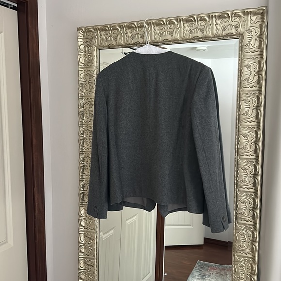 Pendleton Blazer - Picture 6 of 8